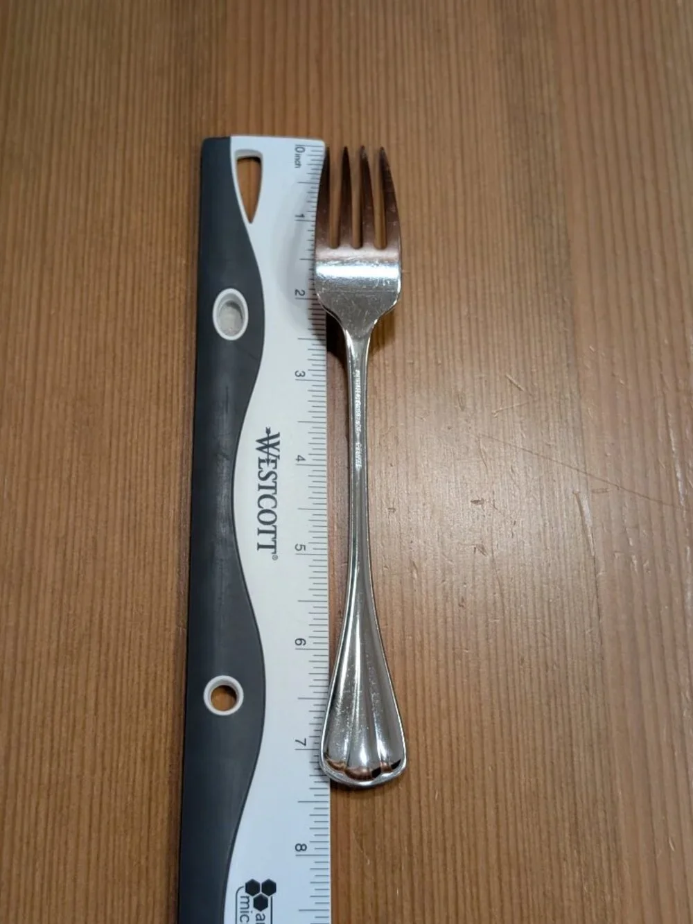 Lot of 2 Oneida Ltd. Deluxe GRAND MANOR Stainless Steel 7 3/8